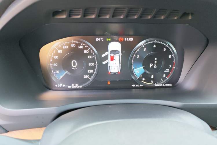 Used Volvo XC90 2022 B6 Zhiyi Luxury Edition 7-Seater Instrument Cluster