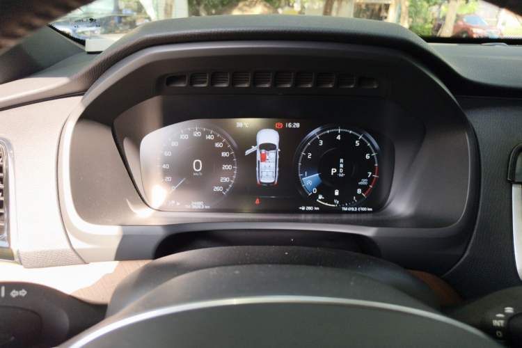Used Volvo XC90 2022 B6 Zhiyi Luxury Edition 7-Seater Instrument Cluster