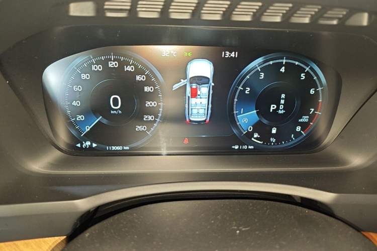 Used Volvo XC90 2022 B6 Zhiyi Luxury Edition 7-Seater Instrument Cluster