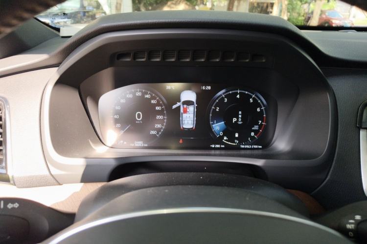 Used Volvo XC90 2022 B6 Zhiyi Luxury Edition 7-Seater Instrument Cluster