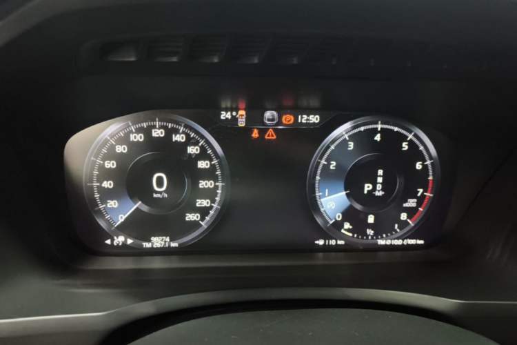 Used Volvo XC90 2022 B6 Zhiyi Luxury Edition 7-Seater Instrument Cluster
