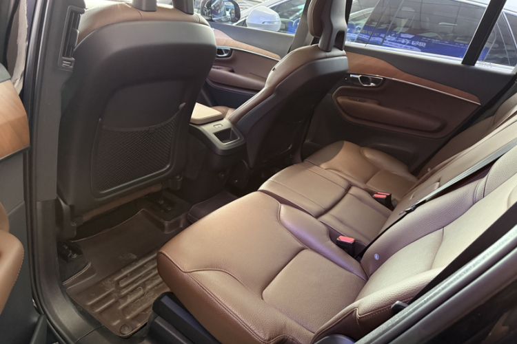 Used Volvo XC90 2022 B5 Smart Drive Luxury Edition 5 Seats Interior 1