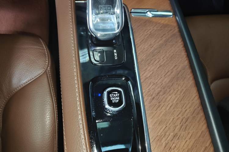 Used Volvo XC90 2022 B6 Zhiyi Luxury Edition 7-Seater Interior 1