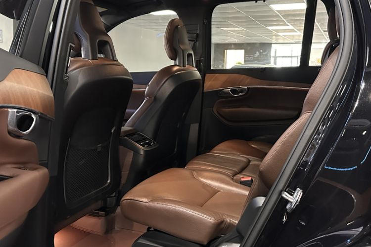 Used Volvo XC90 2022 B6 Zhiyi Luxury Edition 7-Seater Interior 2