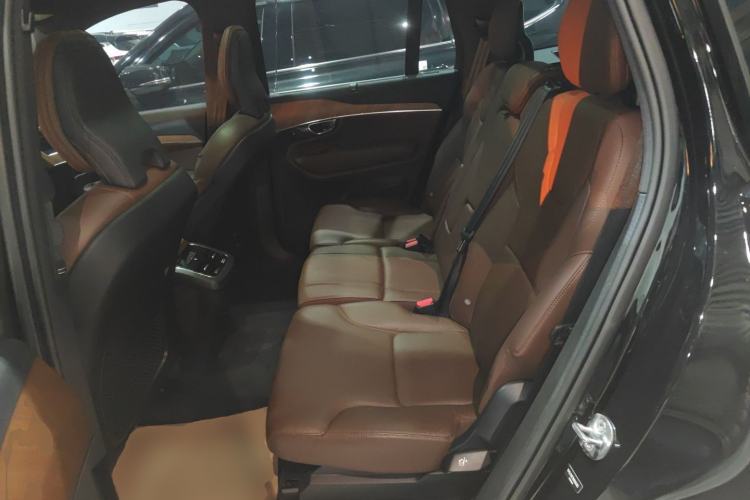 Used Volvo XC90 2022 B6 Zhiyi Luxury Edition 7-Seater Interior 4