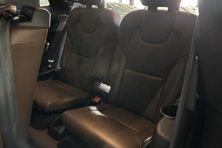 Used Volvo XC90 2022 B6 Zhiyi Luxury Edition 7-Seater Interior 4