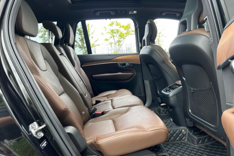 Used Volvo XC90 2022 B6 Zhiyi Luxury Edition 7-Seater Interior 9