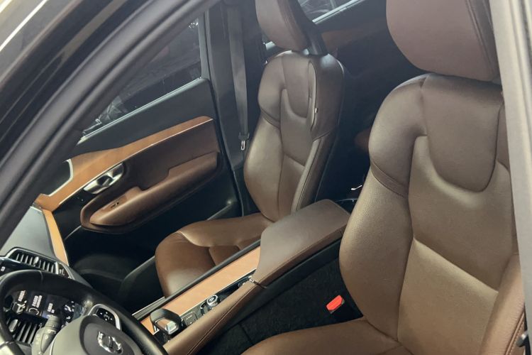 Used Volvo XC90 2022 B6 Zhiyi Luxury Edition 7-Seater Left Front Seat