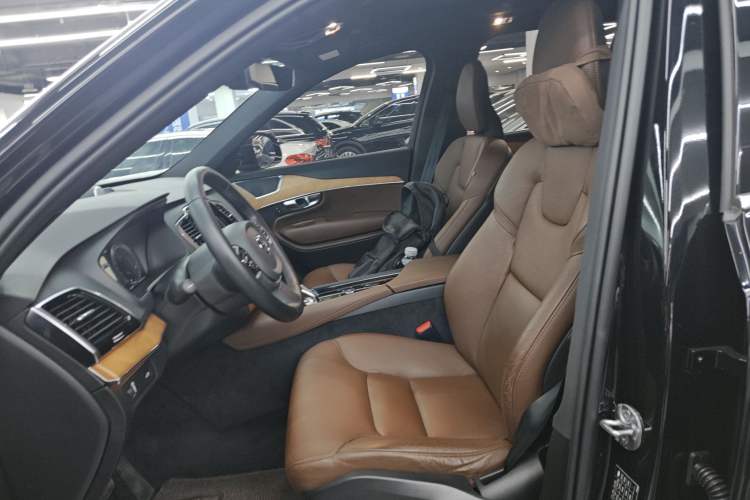 Used Volvo XC90 2022 B6 Zhiyi Luxury Edition 7-Seater Left Front Seat