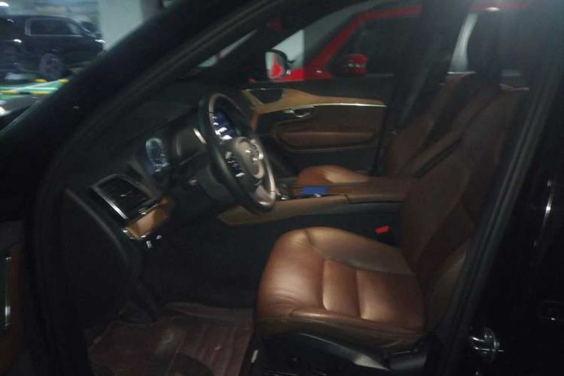 Used Volvo XC90 2022 B5 Smart Drive Luxury Edition 5 Seats Left Front Seat