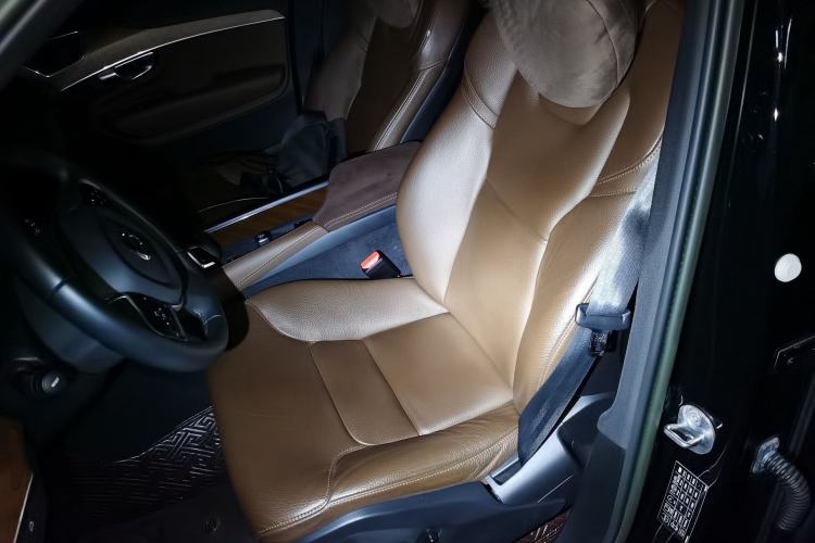 Used Volvo XC90 2022 B6 Zhiyi Luxury Edition 7-Seater Left Front Seat