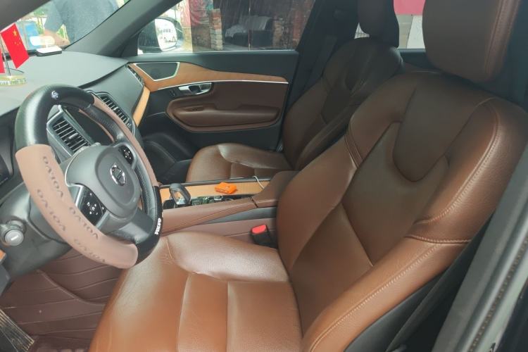 Used Volvo XC90 2022 B5 Smart Drive Luxury Edition 5 Seats Left Front Seat