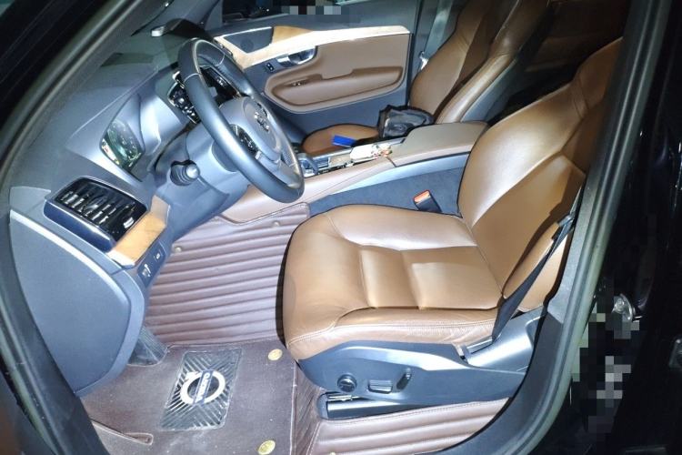 Used Volvo XC90 2022 B6 Zhiyi Luxury Edition 7-Seater Left Front Seat