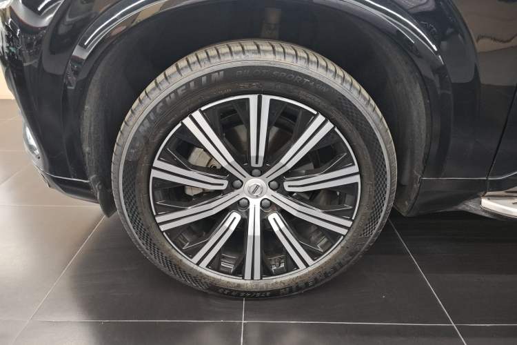 Used Volvo XC90 2022 B6 Zhiyi Luxury Edition 7-Seater Left Front Wheel Hub
