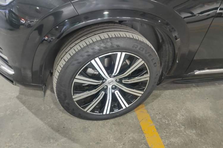 Used Volvo XC90 2022 B6 Zhiyi Luxury Edition 7-Seater Left Front Wheel Hub