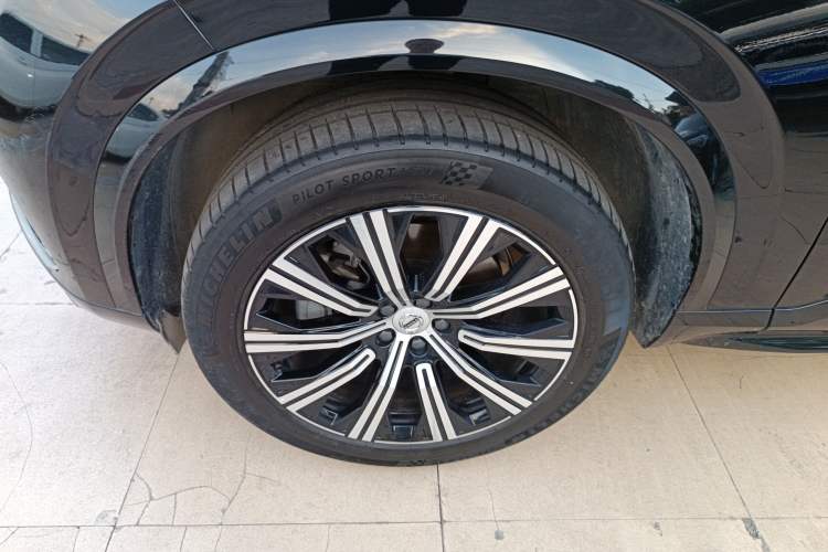 Used Volvo XC90 2022 B6 Zhiyi Luxury Edition 7-Seater Left Front Wheel Hub