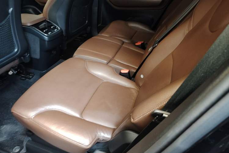 Used Volvo XC90 2022 B6 Zhiyi Luxury Edition 7-Seater Left Rear Seat
