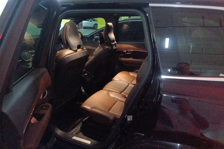 Used Volvo XC90 2022 B5 SmartDrive Luxury Edition 7 Seats Left Rear Seat