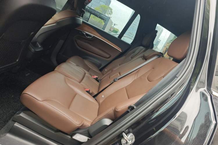 Used Volvo XC90 2022 B5 Smart Drive Luxury Edition 5 Seats Left Rear Seat