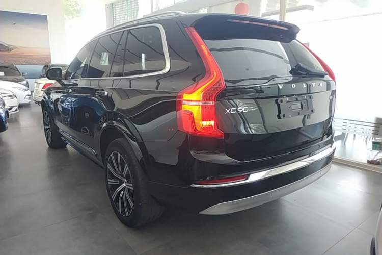 Used Volvo XC90 2022 B6 Zhiyi Luxury Edition 7-Seater Rear Left 45 Deg