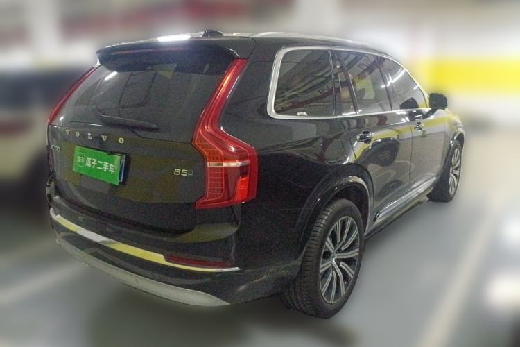 Used Volvo XC90 2022 B5 SmartDrive Luxury Edition 7 Seats Rear Right 45 Deg