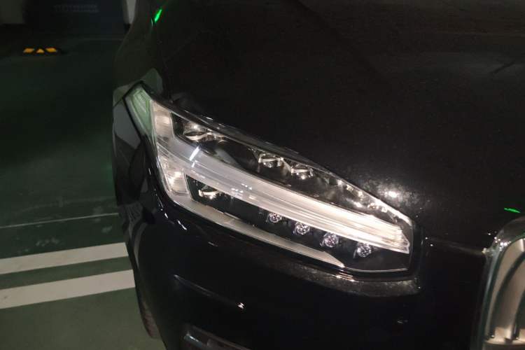 Used Volvo XC90 2022 B6 Zhiya Luxury 7-Seater Right Front Headlight