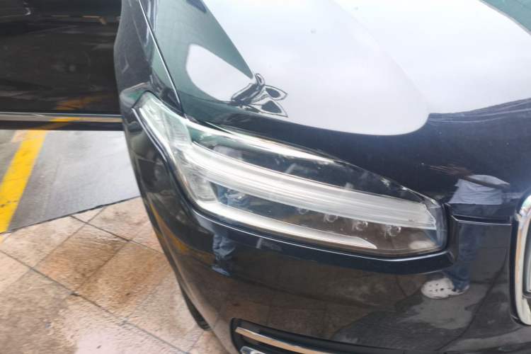 Used Volvo XC90 2022 B6 Zhiyi Luxury Edition 7-Seater Right Front Headlight