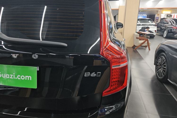 Used Volvo XC90 2022 B6 Zhiyi Luxury Edition 7-Seater Right Rear Taillight