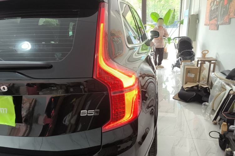 Used Volvo XC90 2022 B5 Smart Drive Luxury Edition 5 Seats Right Rear Taillight