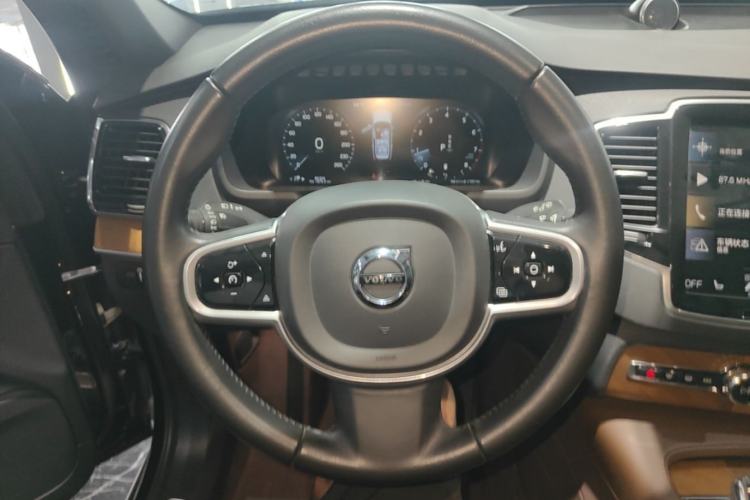 Used Volvo XC90 2022 B6 Zhiyi Luxury Edition 7-Seater Steering Wheel