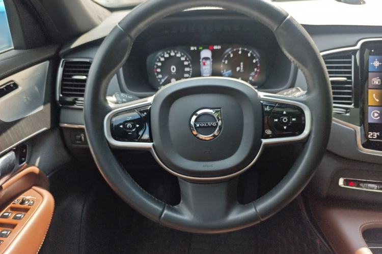 Used Volvo XC90 2022 B6 Zhiya Luxury 7-Seater Steering Wheel