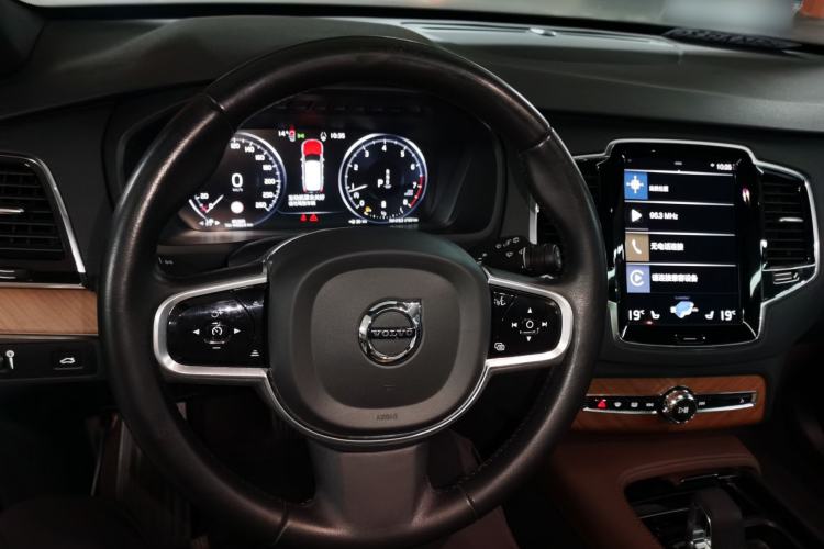 Used Volvo XC90 2022 B6 Zhiyi Luxury Edition 7-Seater Steering Wheel