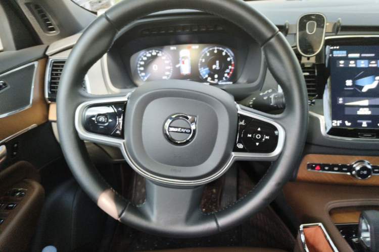 Used Volvo XC90 2022 B6 Zhiyi Luxury Edition 7-Seater Steering Wheel