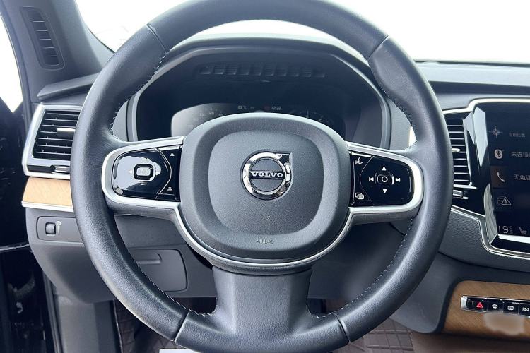 Used Volvo XC90 2022 B6 Zhiyi Luxury Edition 7-Seater Steering Wheel