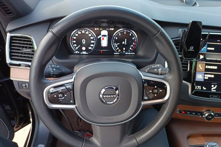 Used Volvo XC90 2022 B6 Zhiyi Luxury Edition 7-Seater Steering Wheel