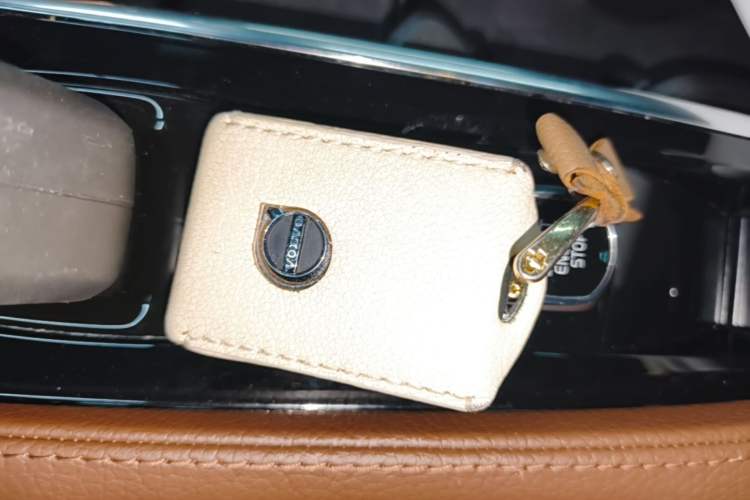 Used Volvo XC90 2022 B6 Zhiyi Luxury Edition 7-Seater Vehicle Key