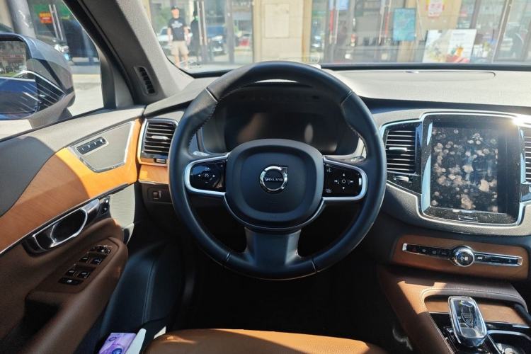 Used Volvo XC90 2022 B6 Zhiyi Luxury Edition 7-Seater Steering Wheel