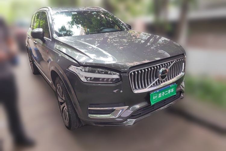 Used Volvo XC90 2022 B6 Zhiyi Sport Edition 7-Seater Front Right 45 Deg