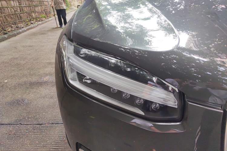 Used Volvo XC90 2022 B6 Zhiyi Sport Edition 7-Seater Right Front Headlight