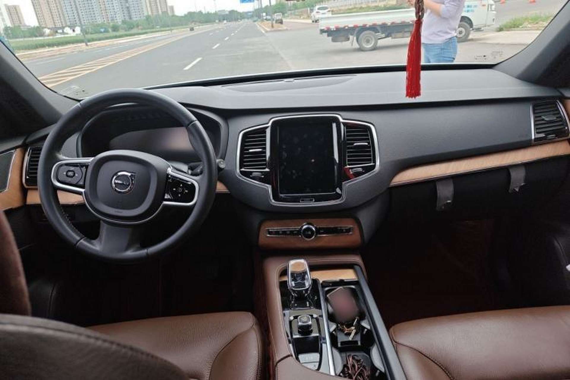 Used Volvo XC90 2022 B6 Zhiyi Luxury Edition 7-Seater Center Console