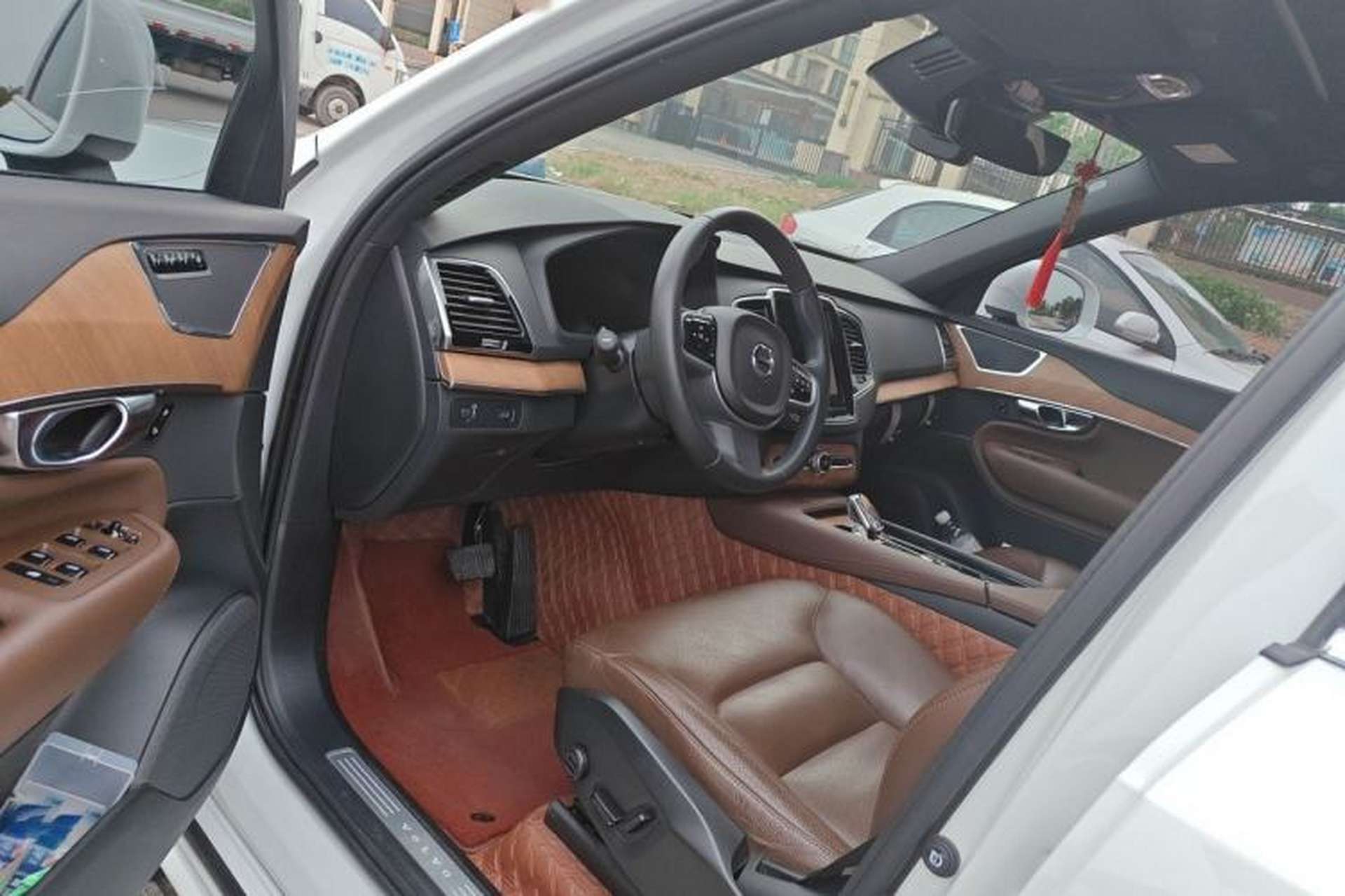 Used Volvo XC90 2022 B6 Zhiyi Luxury Edition 7-Seater Driver Seat