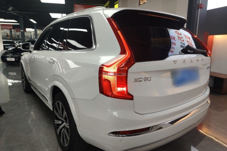 Used Volvo XC90 2022 B6 Zhiya Luxury 7-Seater Exterior 2