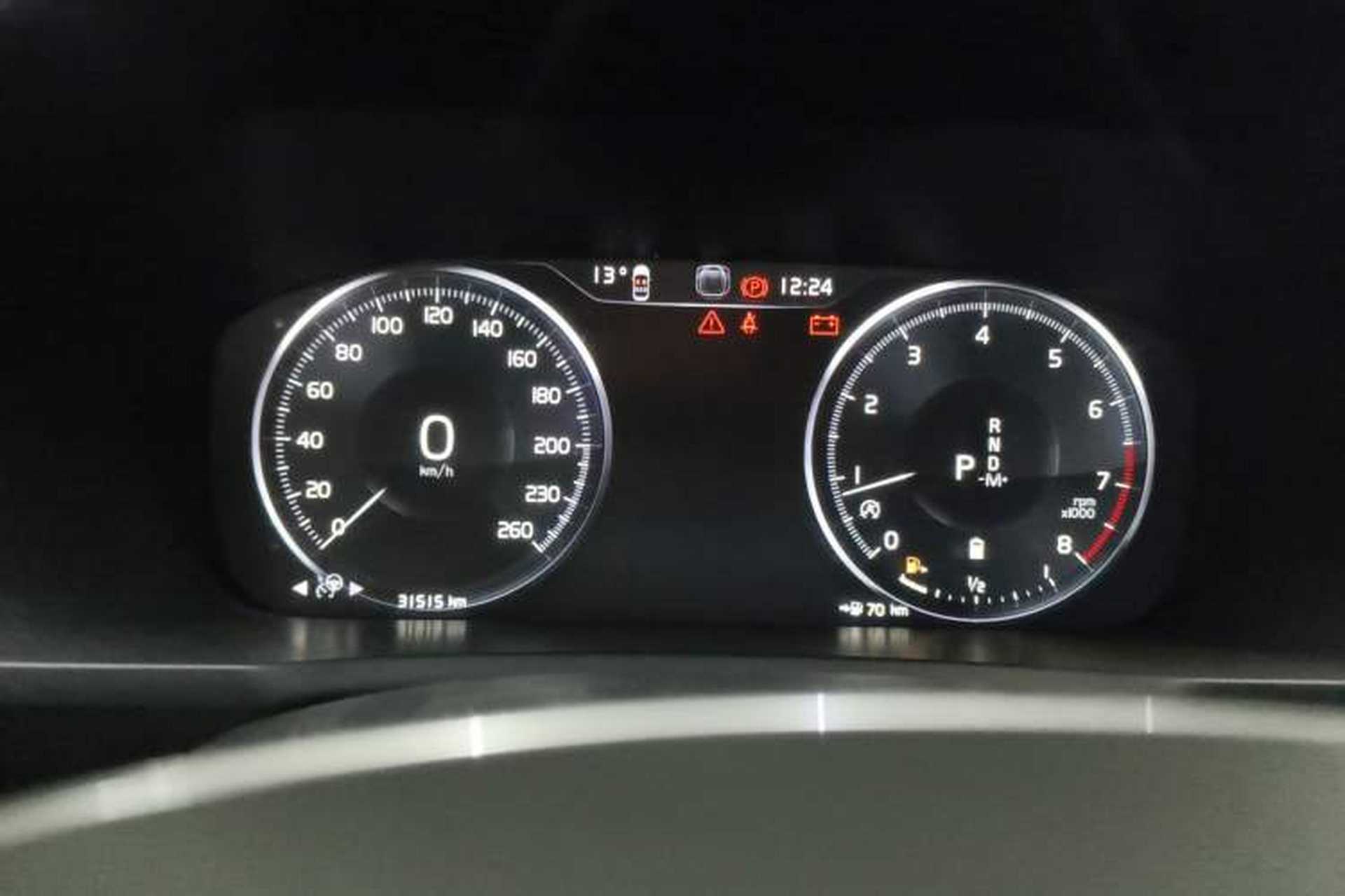Used Volvo XC90 2022 B5 Smart Drive Luxury Edition 5 Seats Instrument Cluster