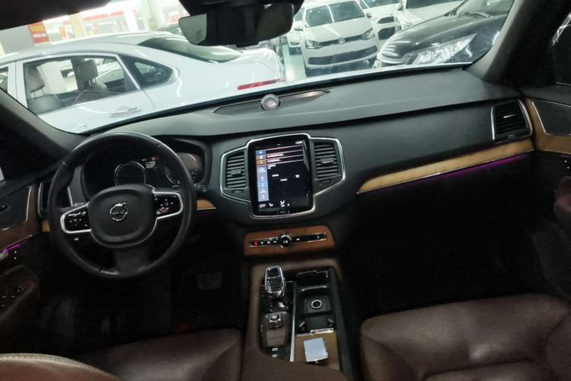 Used Volvo XC90 2022 B5 Smart Drive Luxury Edition 5 Seats Interior 2