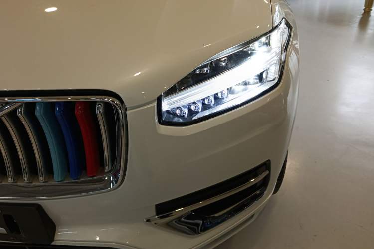 Used Volvo XC90 2022 B6 Zhiyi Luxury Edition 7-Seater Left Front Headlight