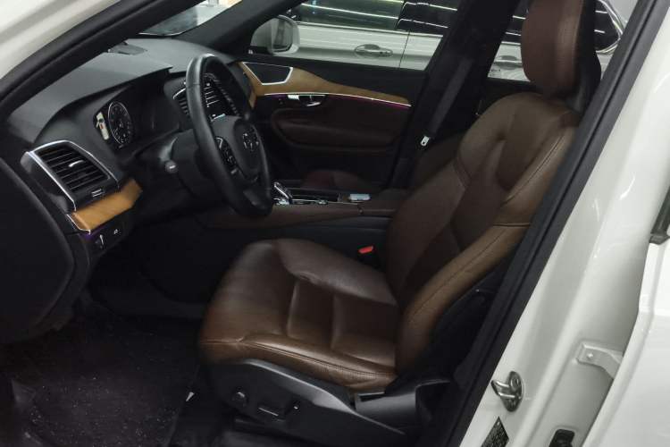 Used Volvo XC90 2022 B5 Smart Drive Luxury Edition 5 Seats Left Front Seat