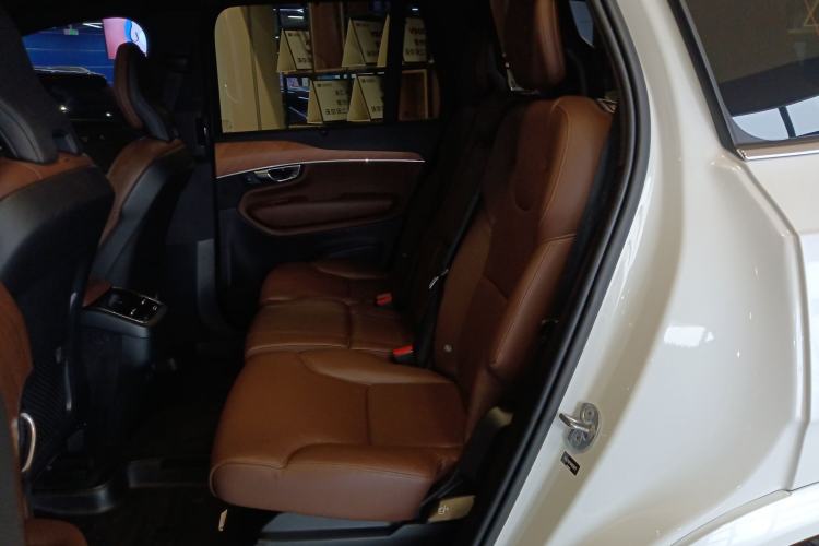 Used Volvo XC90 2022 B6 Zhiyi Luxury Edition 7-Seater Left Rear Seat