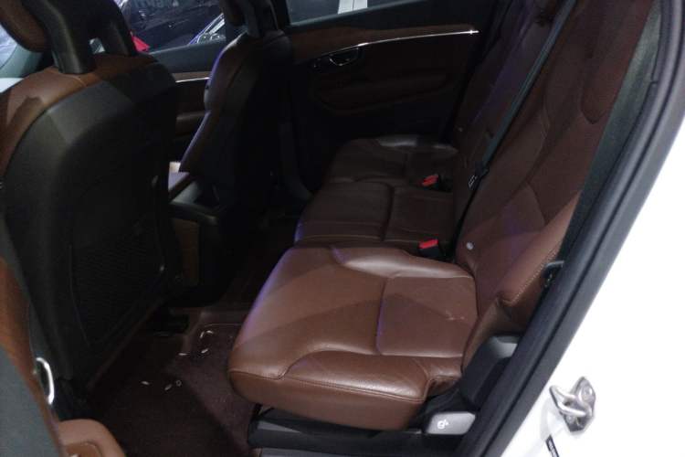 Used Volvo XC90 2022 B5 Smart Drive Luxury Edition 5 Seats Left Rear Seat