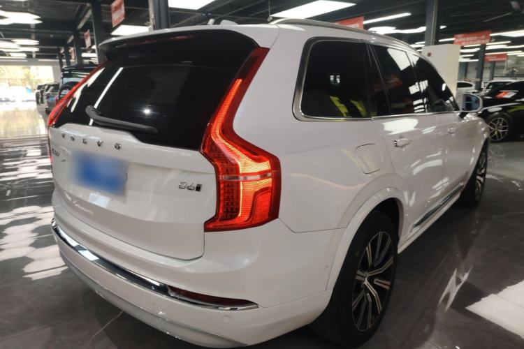 Used Volvo XC90 2022 B6 Zhiya Luxury 7-Seater Rear Right 45 Deg