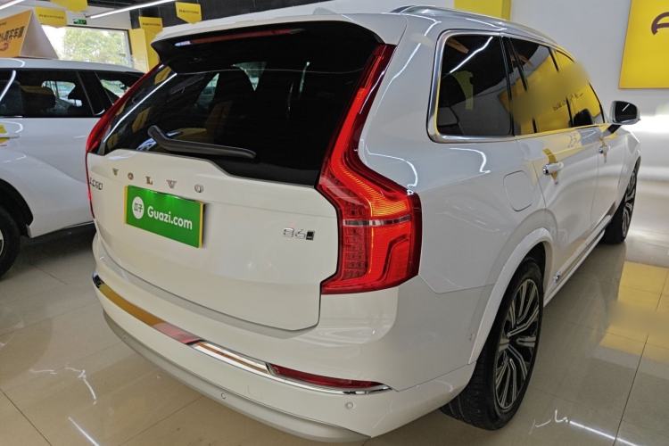 Used Volvo XC90 2022 B6 Zhiya Luxury 7-Seater Rear Right 45 Deg